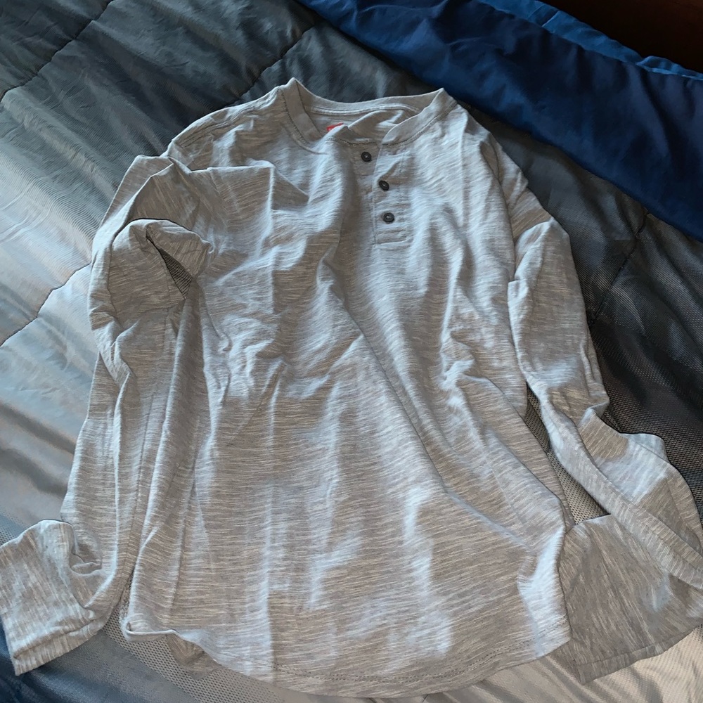 Grey long sleeve tee by Hanes